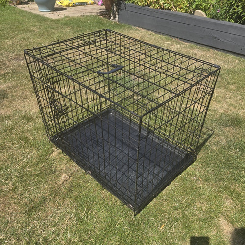 Black steel wire folding dog - wire,